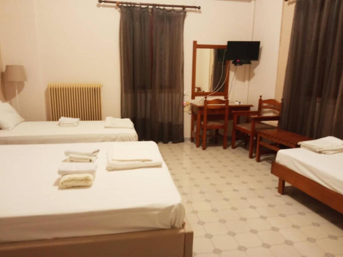Koukonas Hotel Galaxídhion Eksteriør billede